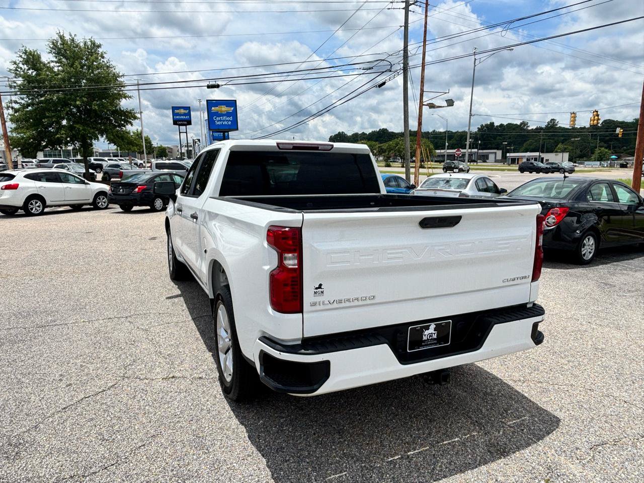 Used 2022 Chevrolet Silverado 1500 Custom RWD image 13