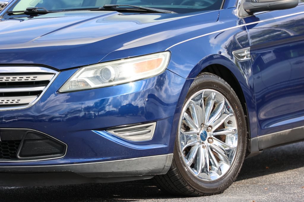 Used 2012 Ford Taurus Limited FWD image 13