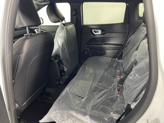 New 2026 Jeep Compass Limited image 4