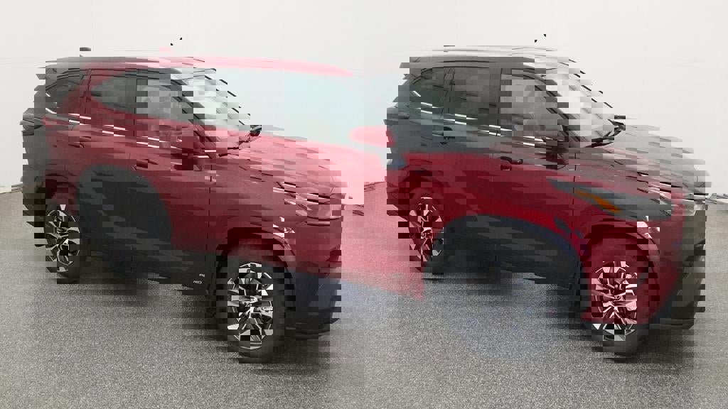 New 2026 Toyota Highlander XLE image 12