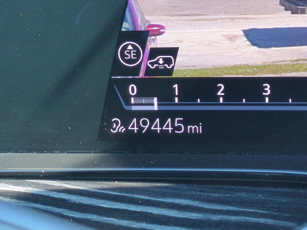 Used 2022 Cadillac Escalade ESV Sport w/ Touring Package image 38