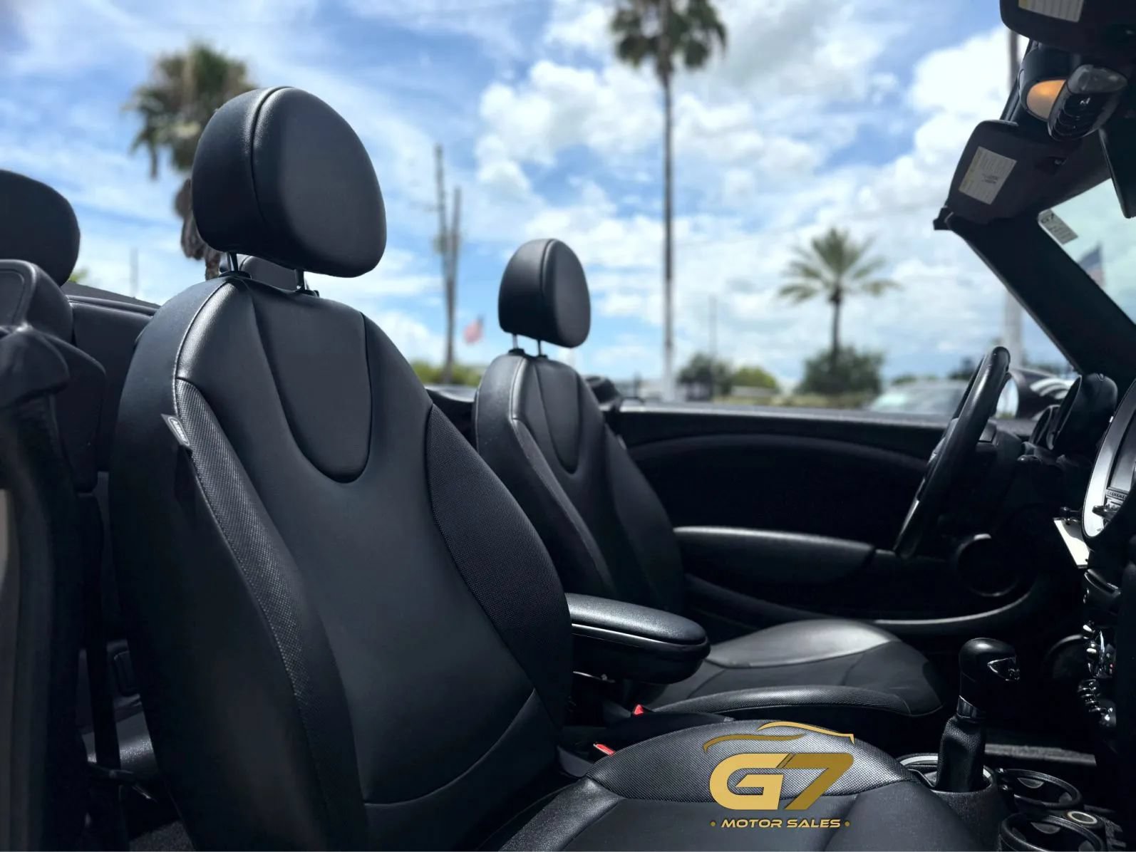 Used 2013 MINI Cooper Convertible FWD image 10