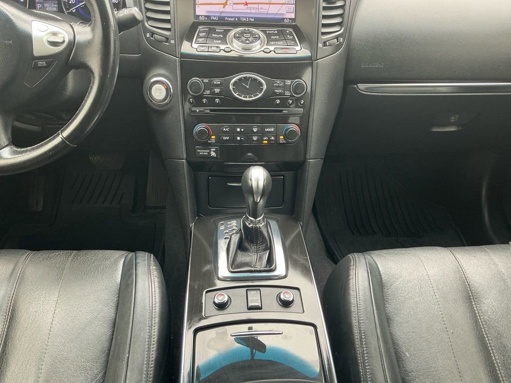 Used 2016 INFINITI QX70 2WD w/ Premium Package image 20