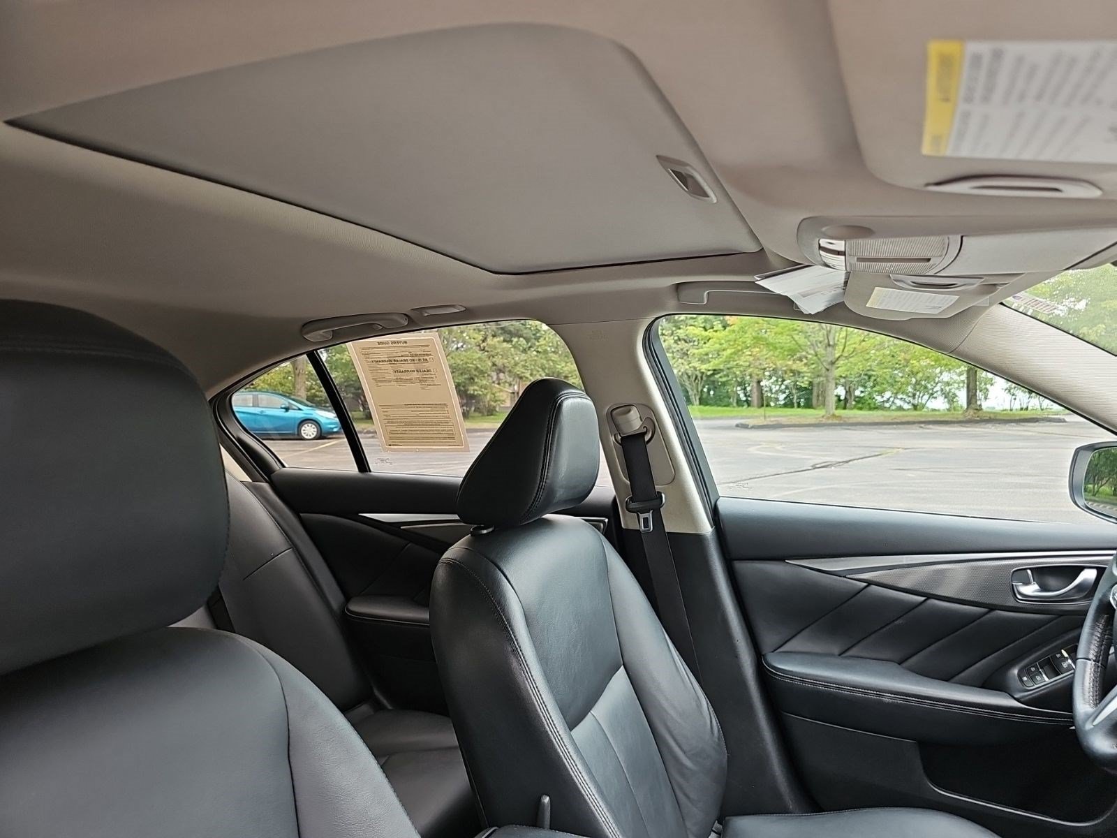Used 2017 INFINITI Q50 3.0t Premium RWD image 12