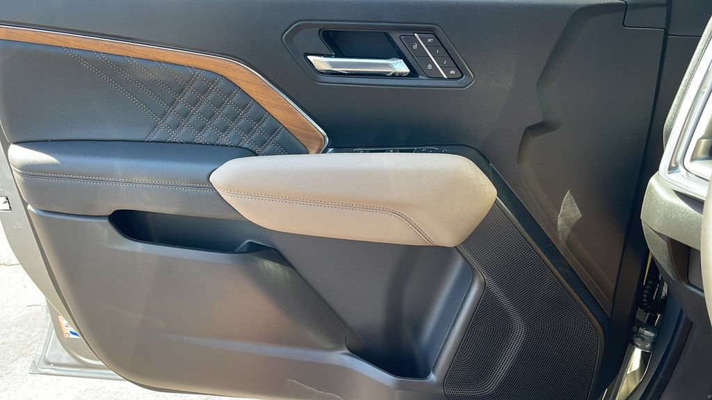 New 2026 GMC Canyon Denali AWD/4WD image 26