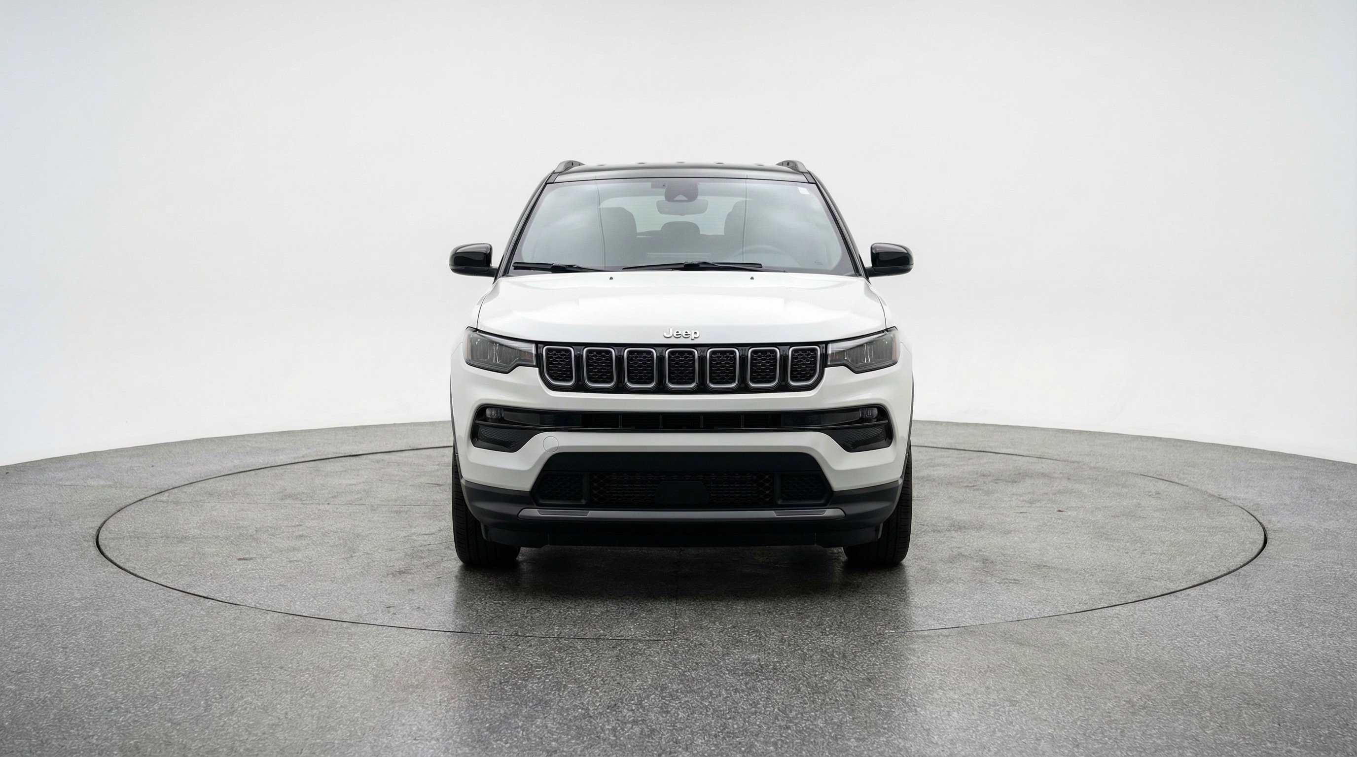 Used 2025 Jeep Compass Limited AWD/4WD image 2