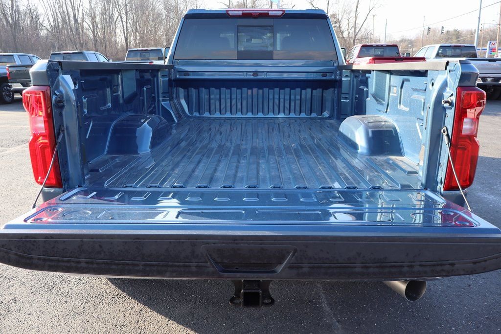 New 2026 Chevrolet Silverado 3500 LTZ w/ LTZ Convenience Package image 28