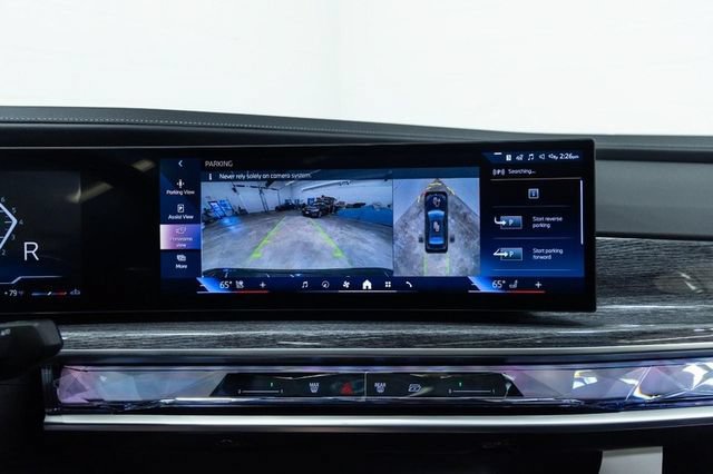 Certified 2025 BMW 740i xDrive AWD/4WD image 17