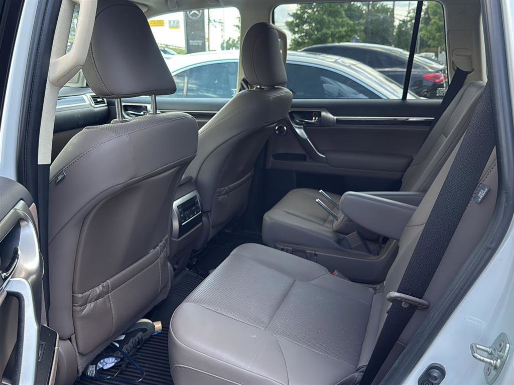 Used 2023 Lexus GX 460 Premium AWD/4WD image 8