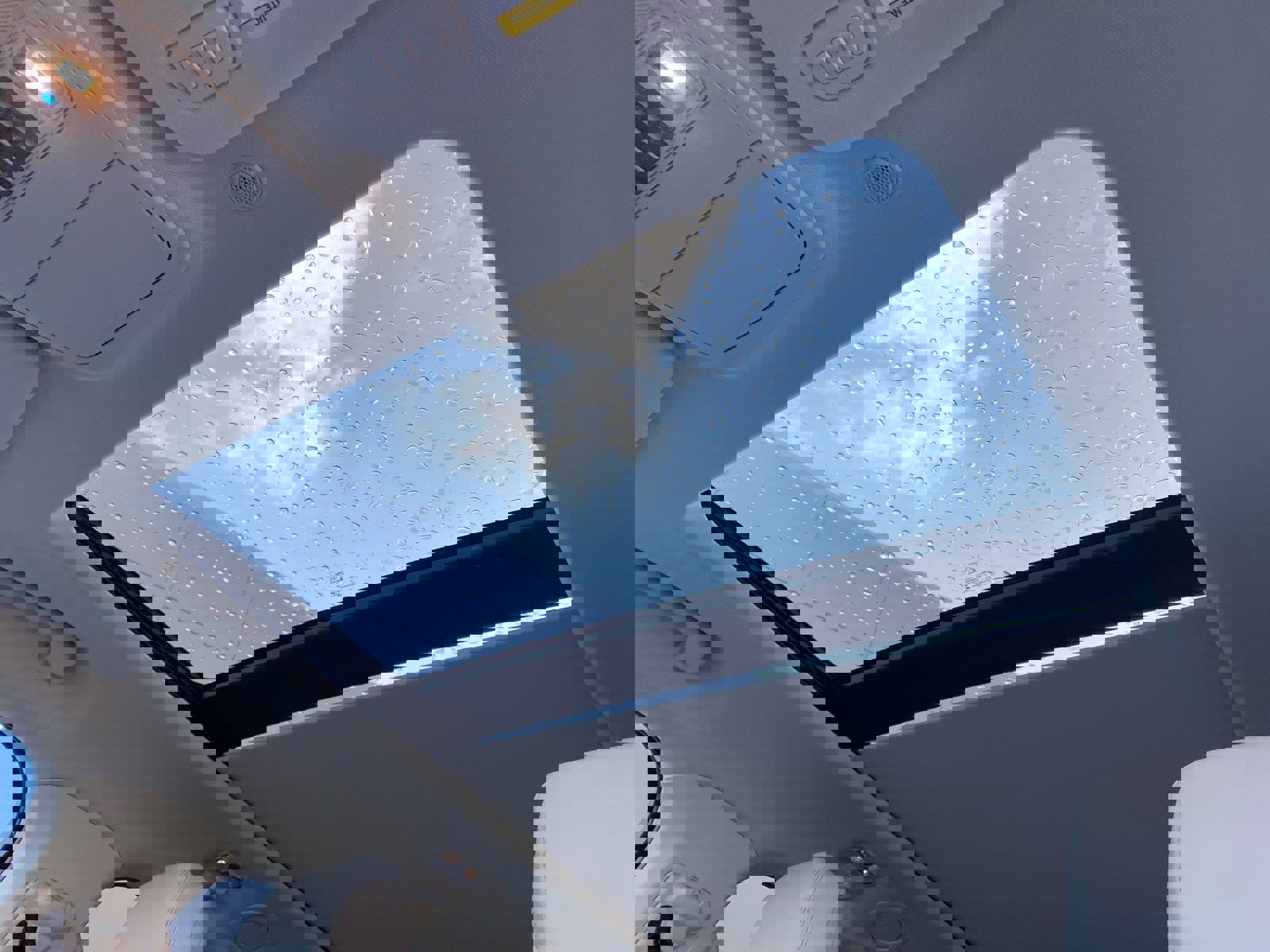 Used 2025 Ford Explorer Platinum w/ LUX Leather Package image 23