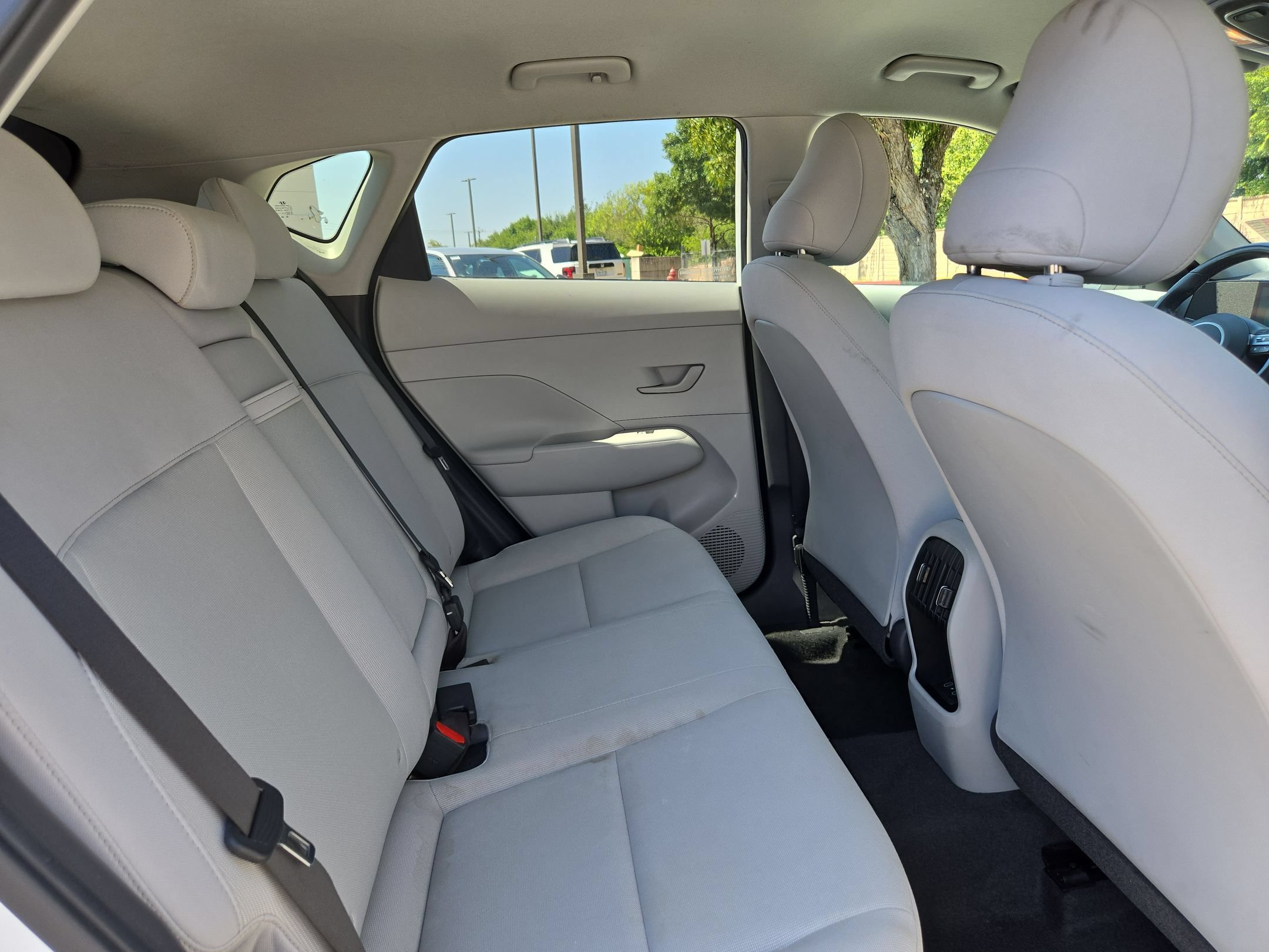 Used 2024 Hyundai Kona SEL AWD/4WD image 26