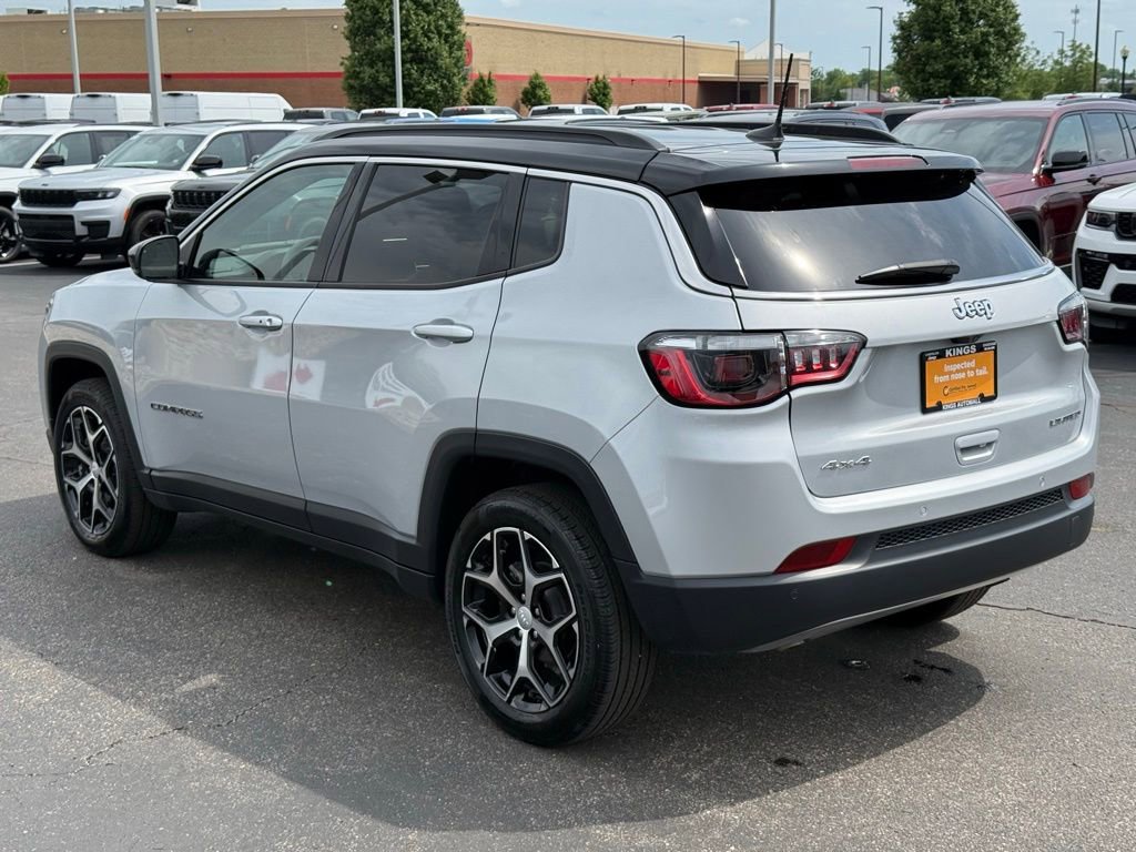 Used 2024 Jeep Compass Limited AWD/4WD image 5