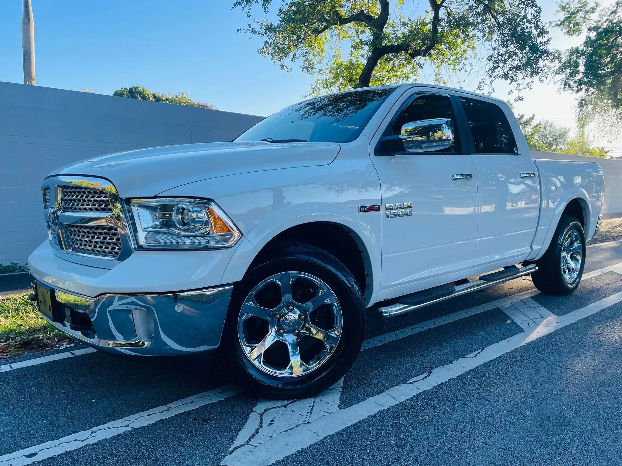 Used 2018 RAM 1500 Laramie w/ Convenience Group image 1