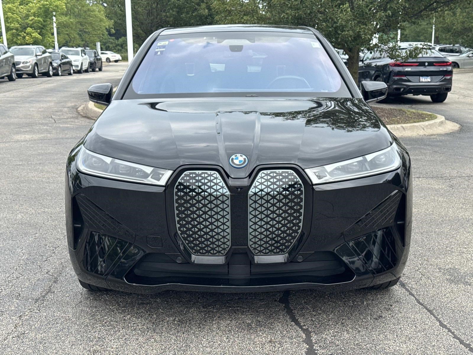 Used 2024 BMW iX M60 AWD/4WD image 2