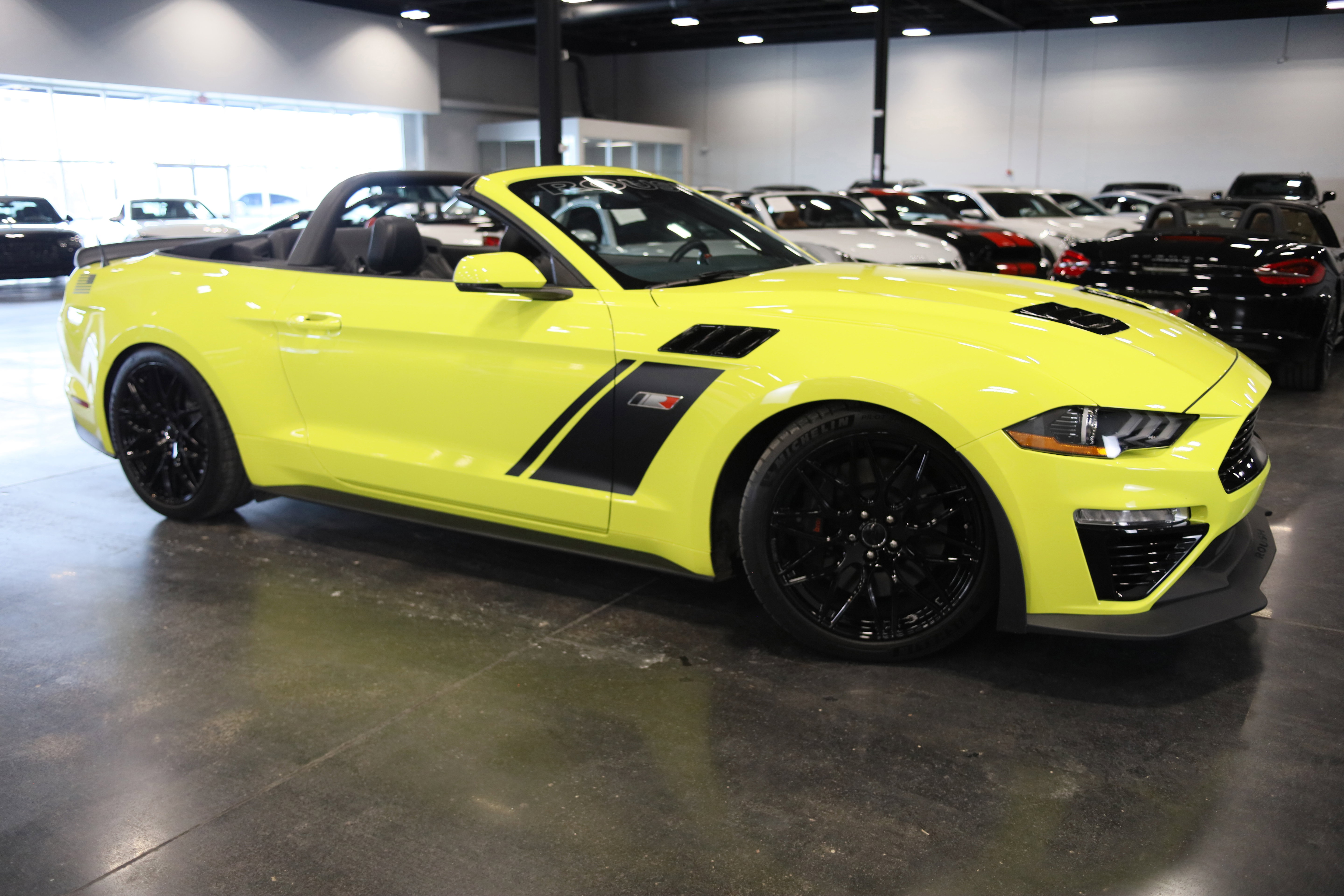 Used 2021 Ford Mustang GT Premium w/ GT Performance Package RWD image 9