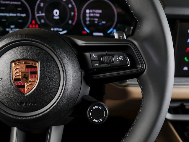 New 2026 Porsche Cayenne AWD/4WD image 22