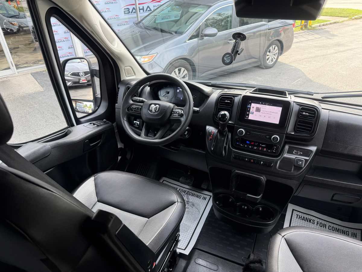 Used 2025 RAM ProMaster 2500 w/ Convenience Group FWD image 20