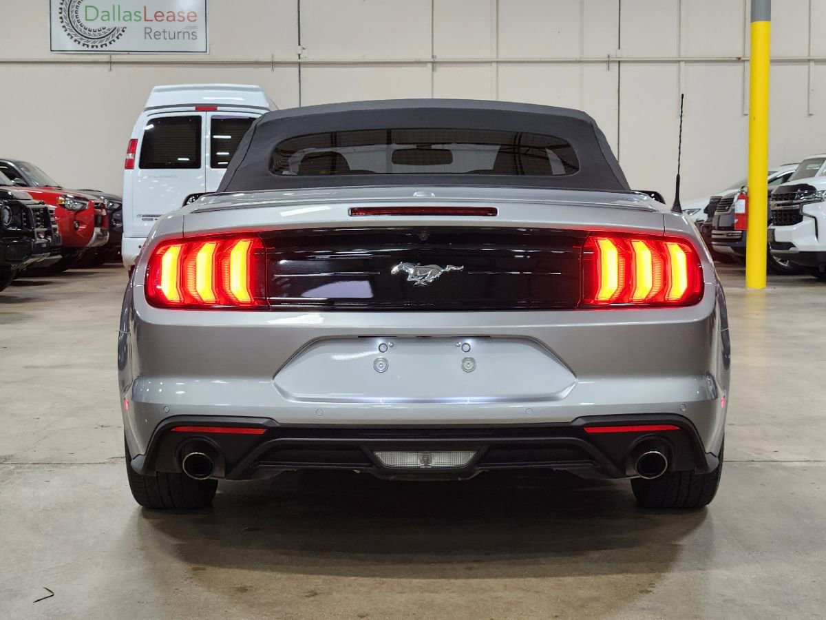 Used 2020 Ford Mustang Premium RWD image 11