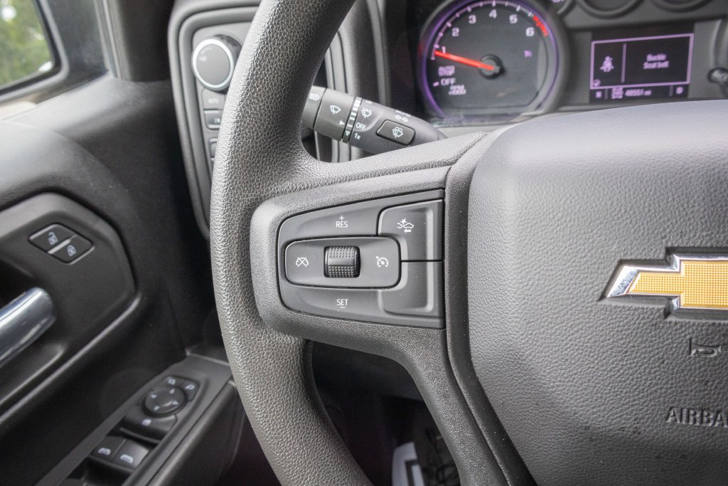 Used 2023 Chevrolet Silverado 1500 Custom AWD/4WD image 18