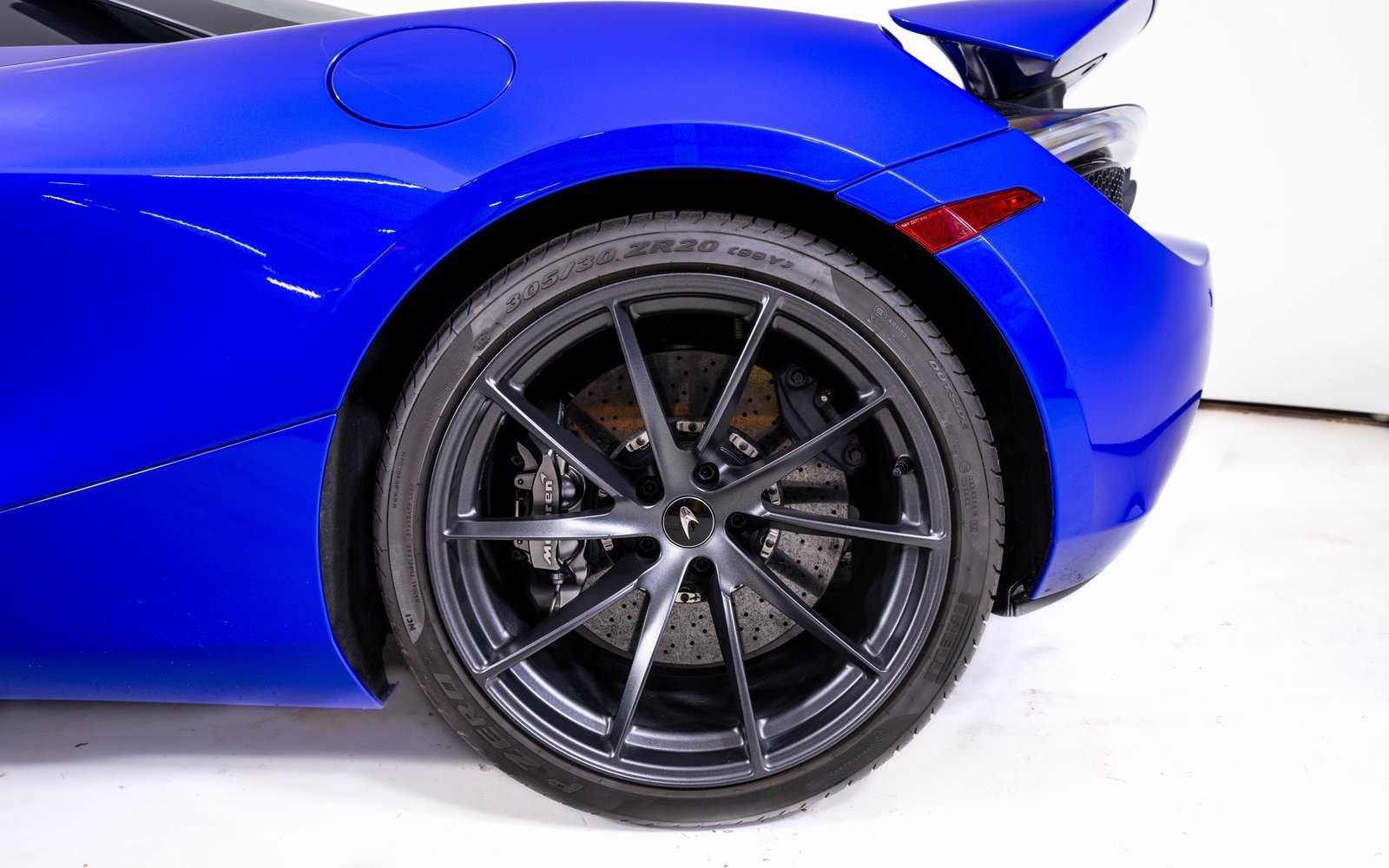 Used 2021 McLaren 720S Performance image 14