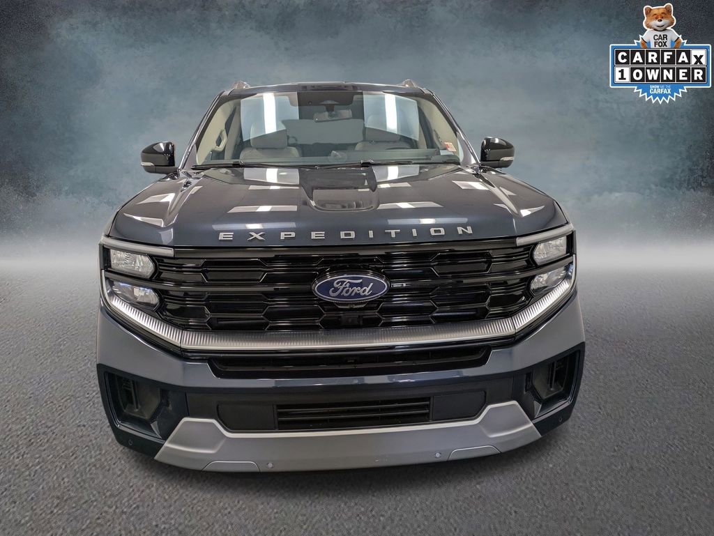 Used 2025 Ford Expedition Platinum w/ Platinum Ultimate Package image 2