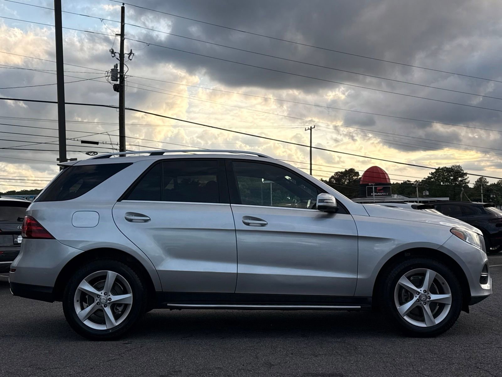 Used 2017 Mercedes-Benz GLE 350 image 6