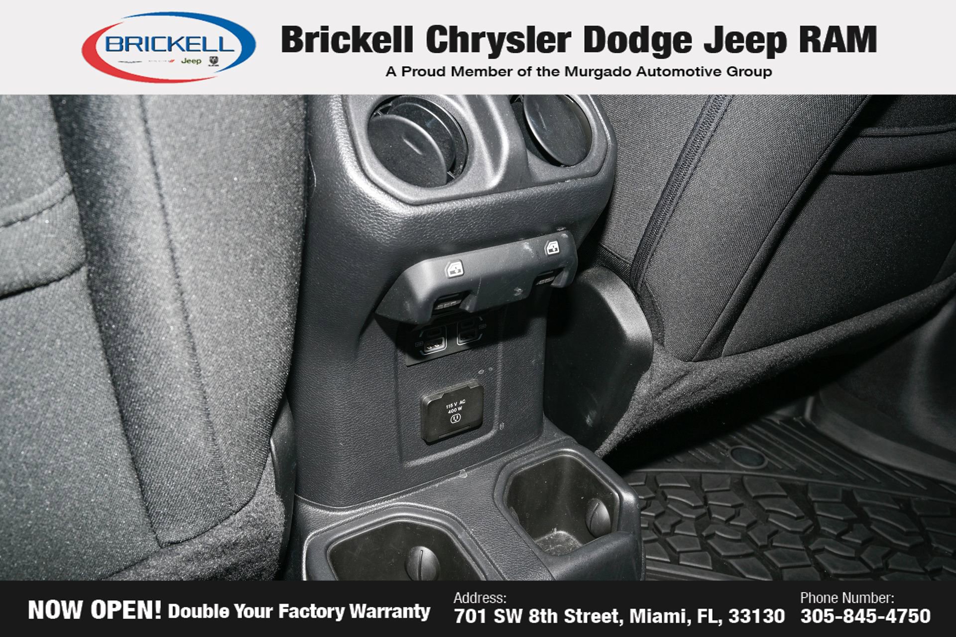 Used 2023 Jeep Gladiator Sport AWD/4WD image 19