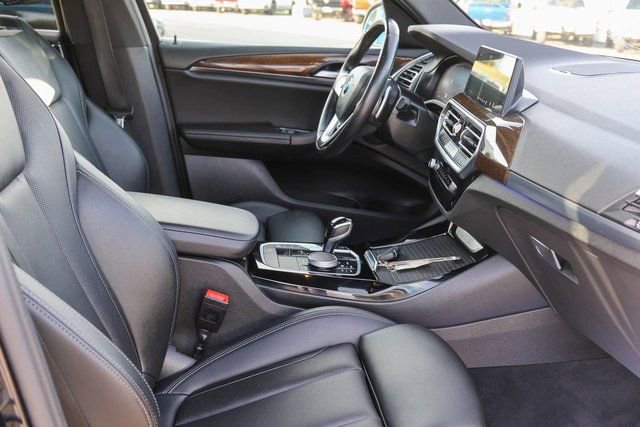 Used 2023 BMW X3 xDrive30i image 17