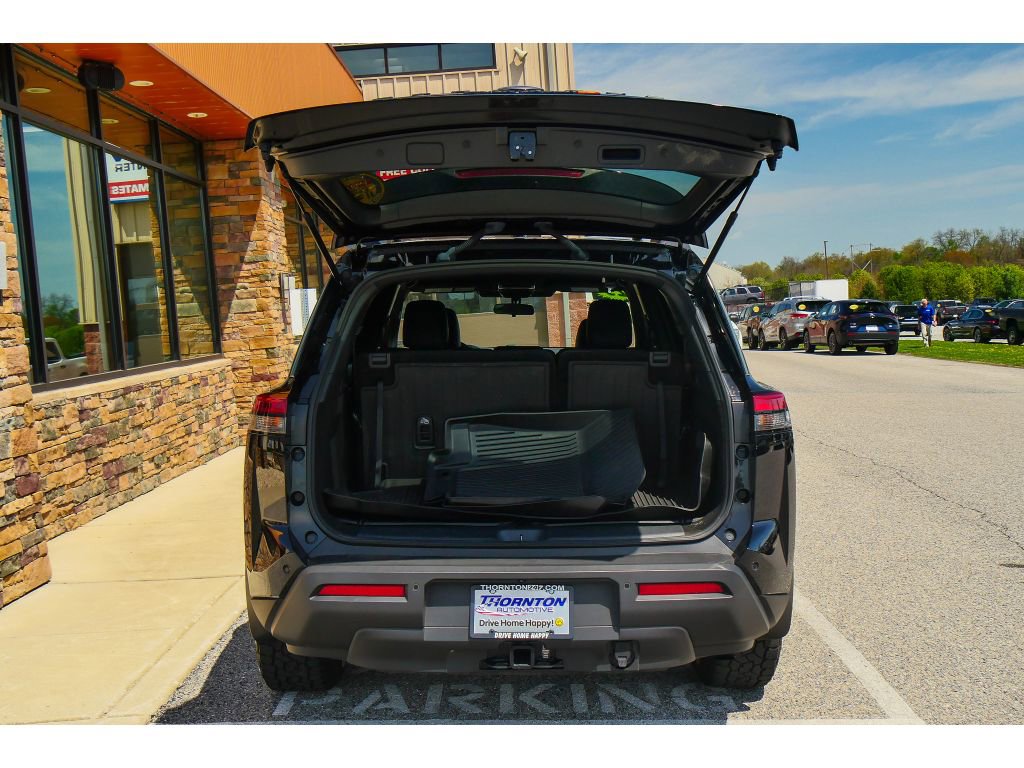 Used 2023 Nissan Pathfinder Rock Creek AWD/4WD image 29