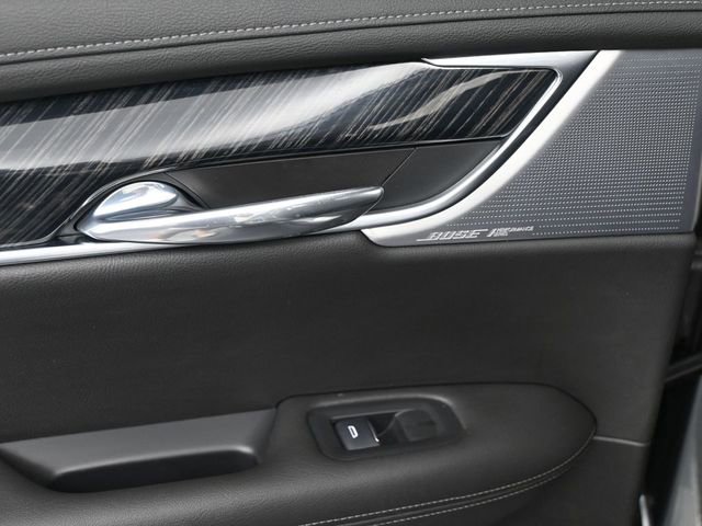 Used 2023 Cadillac XT6 Premium Luxury image 21