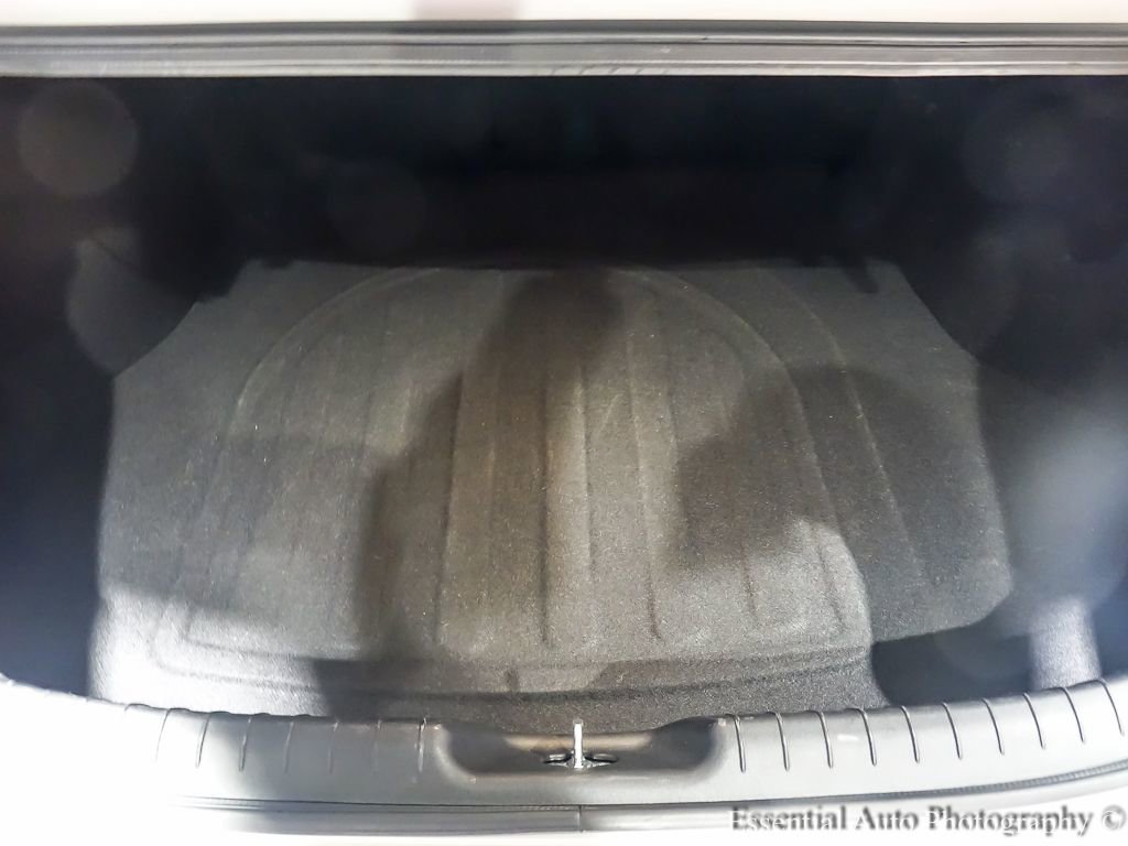 Used 2025 Hyundai Elantra SEL image 33