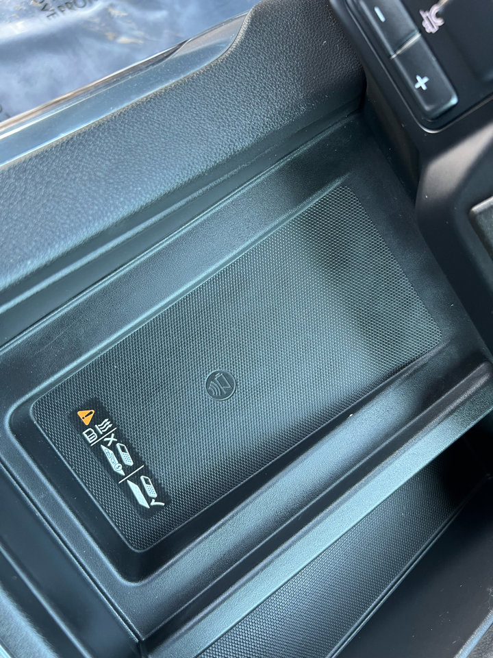 Used 2020 Chevrolet Silverado 1500 LTZ w/ LTZ Texas Edition image 53