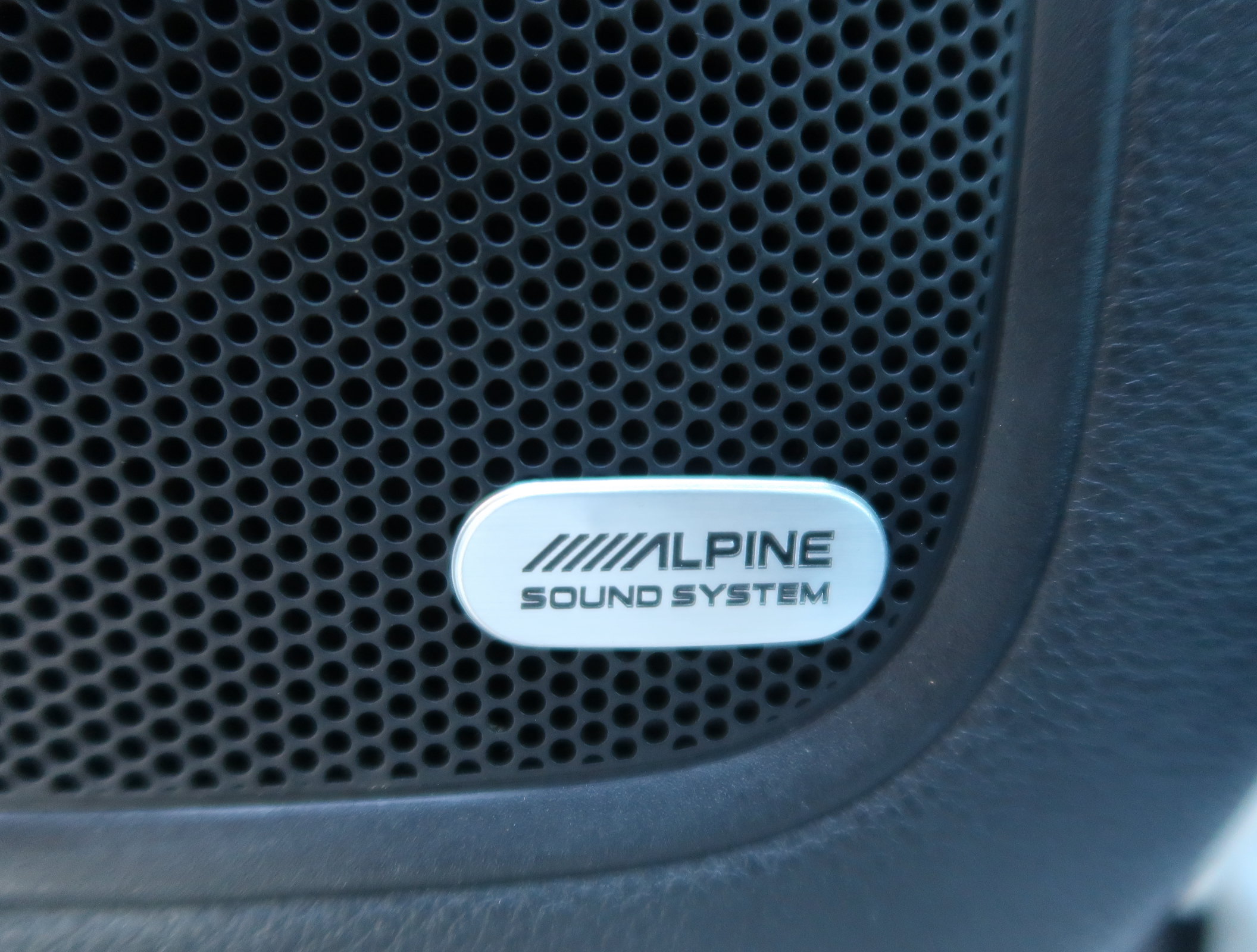 Used 2015 Chrysler 200 C w/ Navigation & Sound Group I FWD image 17