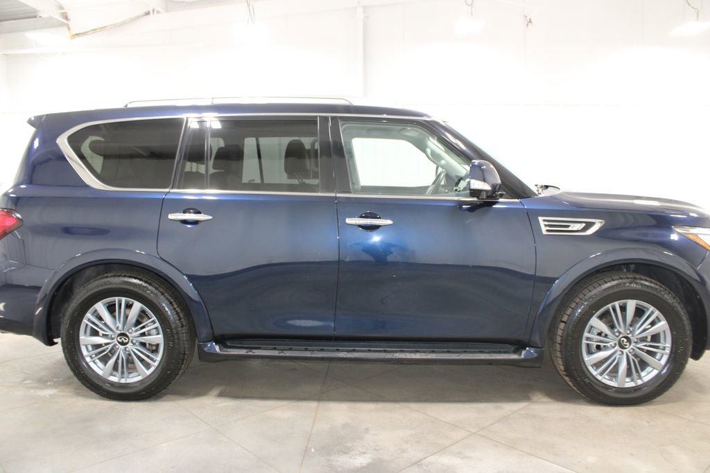 Used 2024 INFINITI QX80 Luxe image 11