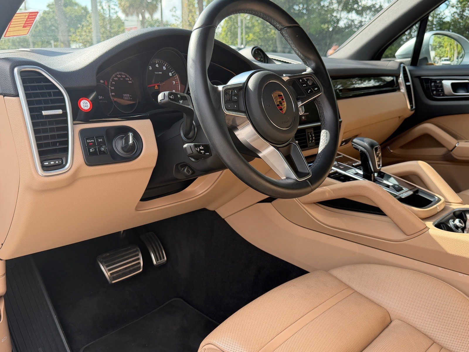 Used 2021 Porsche Cayenne S AWD/4WD image 24