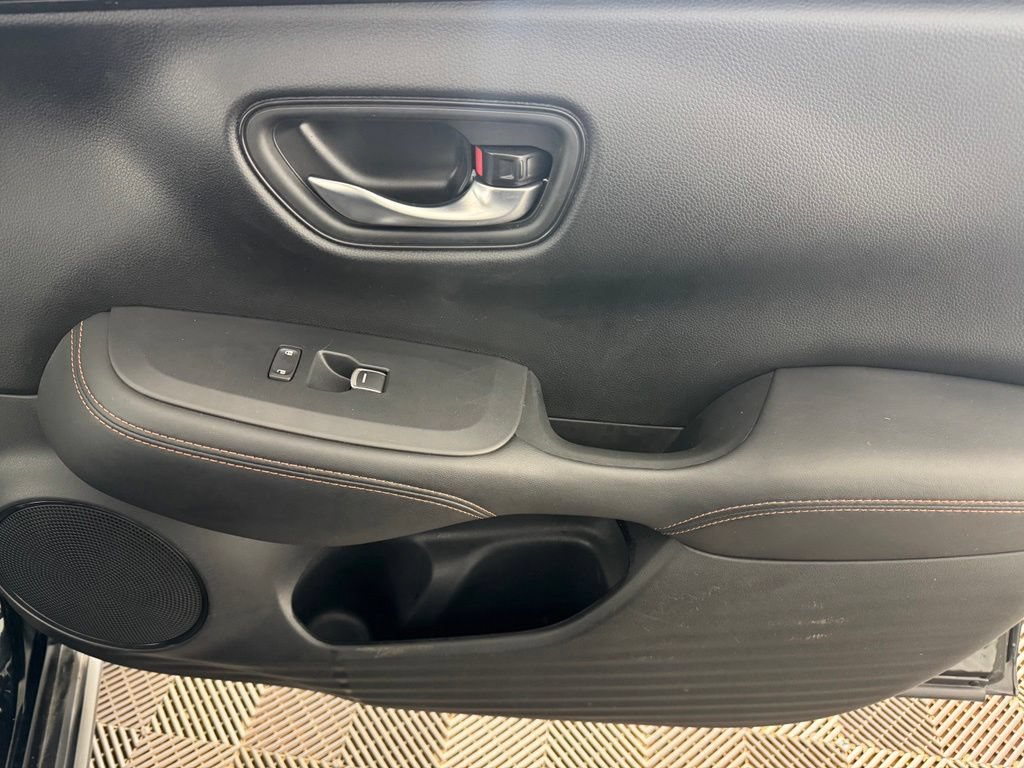 Certified 2025 Honda HR-V Sport image 21