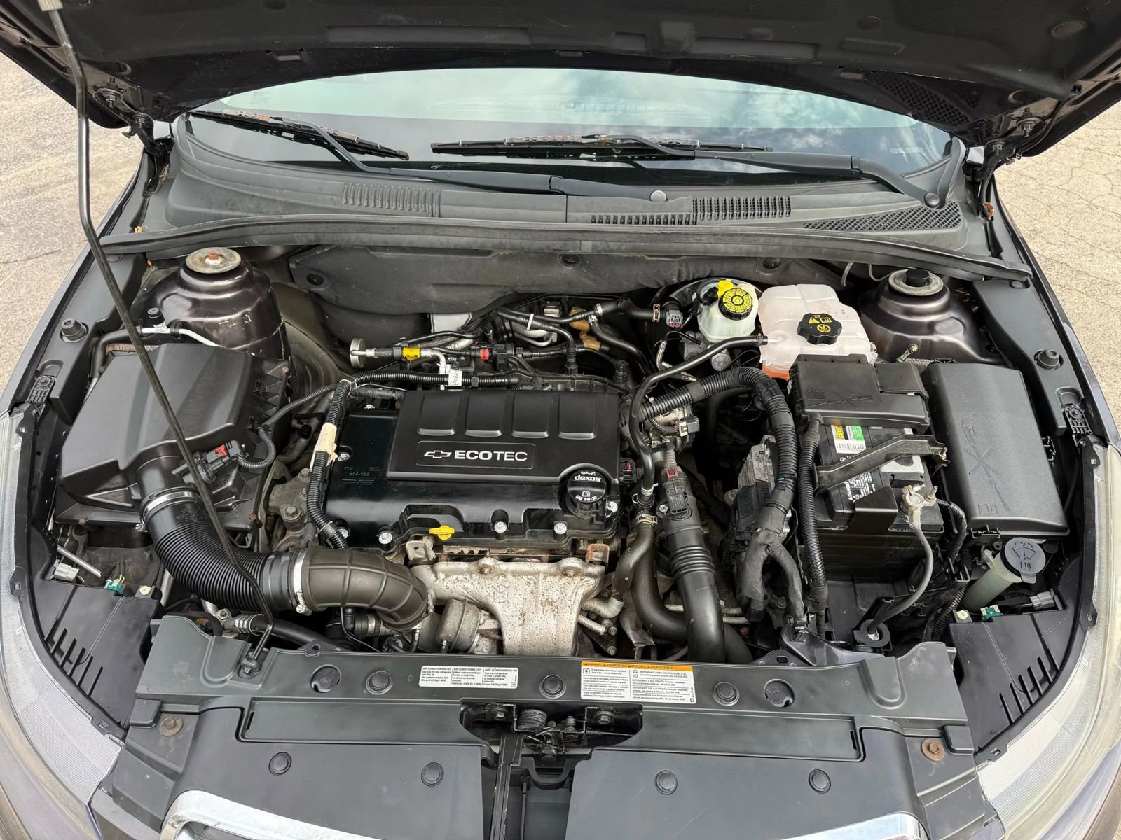 Used 2016 Chevrolet Cruze LT w/ Sun And Sound Package FWD image 19