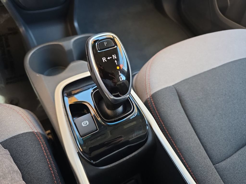 Used 2020 Chevrolet Bolt LT FWD image 16