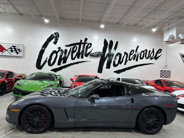Used 2010 Chevrolet Corvette Coupe w/ 1LT image 2