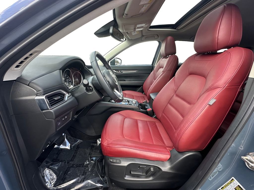 Used 2023 MAZDA CX-5 Carbon Edition image 9