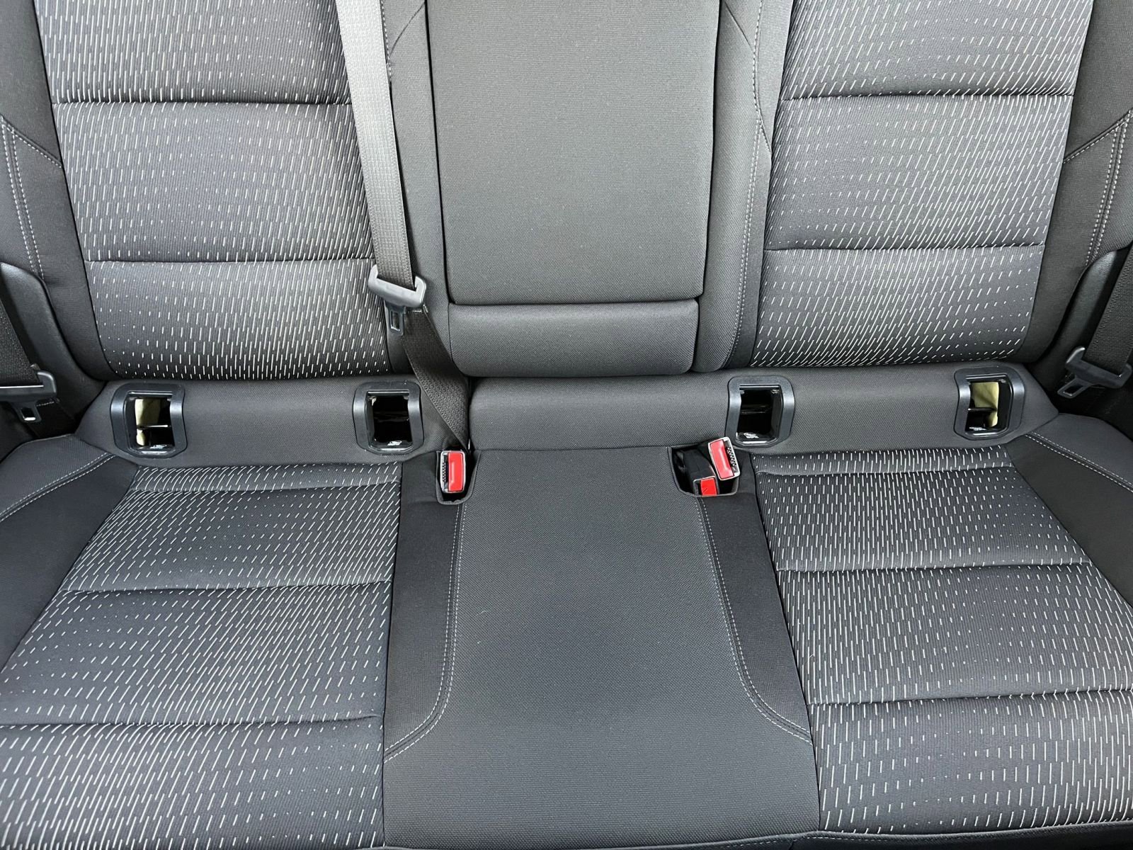 Used 2025 Chevrolet Equinox LT image 37