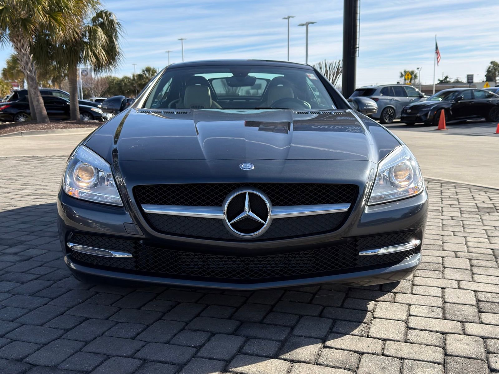 Used 2015 Mercedes-Benz SLK 250 image 3