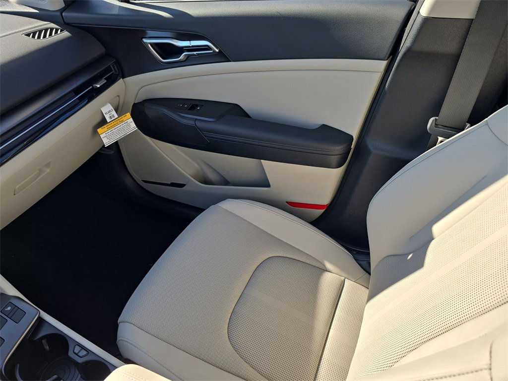 New 2026 Kia Sportage EX image 15