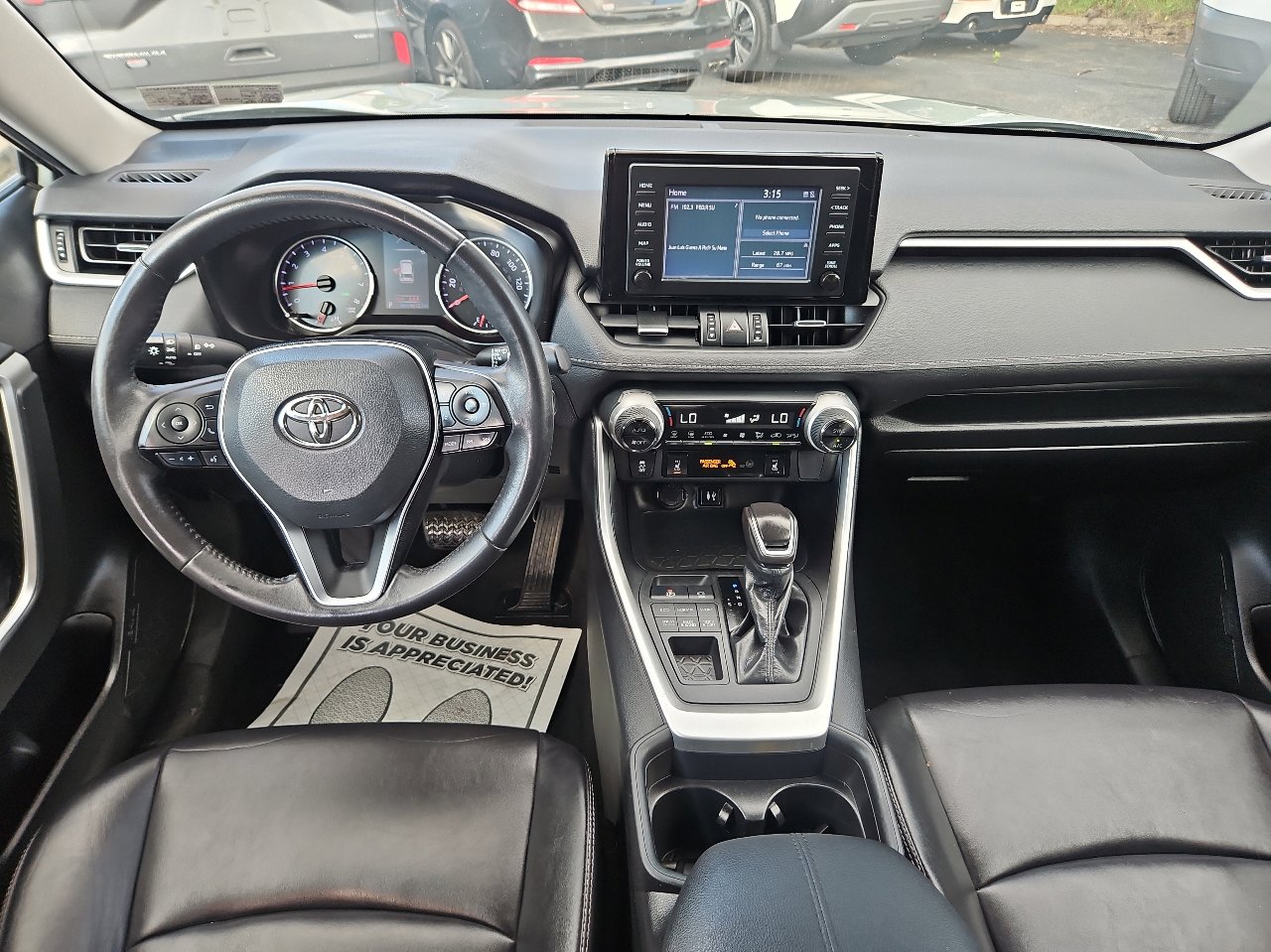 Used 2019 Toyota RAV4 XLE Premium image 21