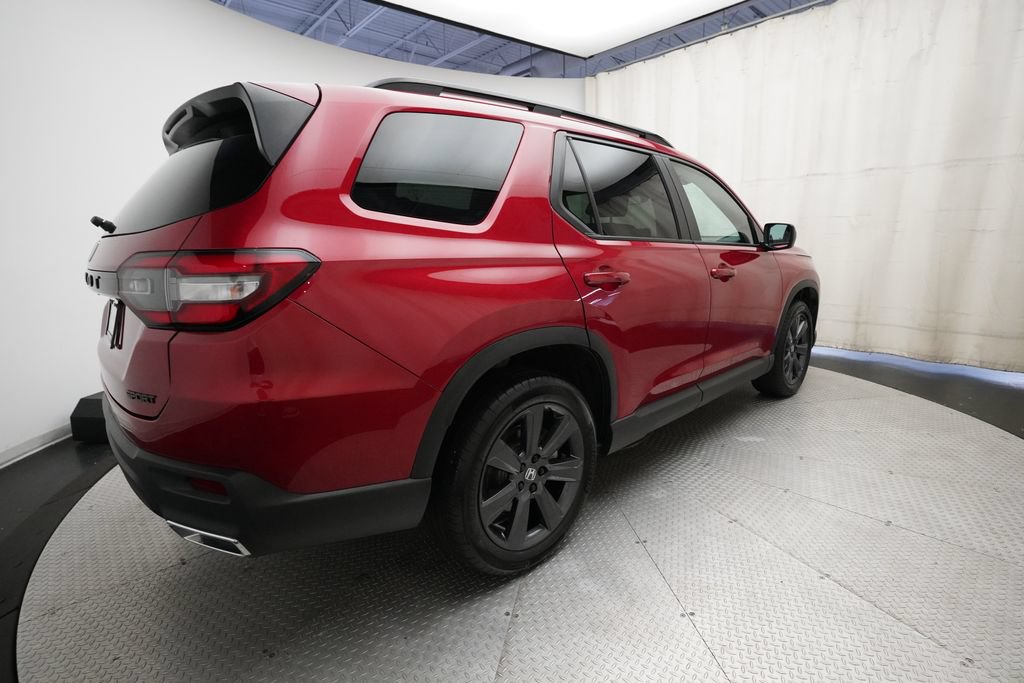 Certified 2025 Honda Pilot Sport image 34
