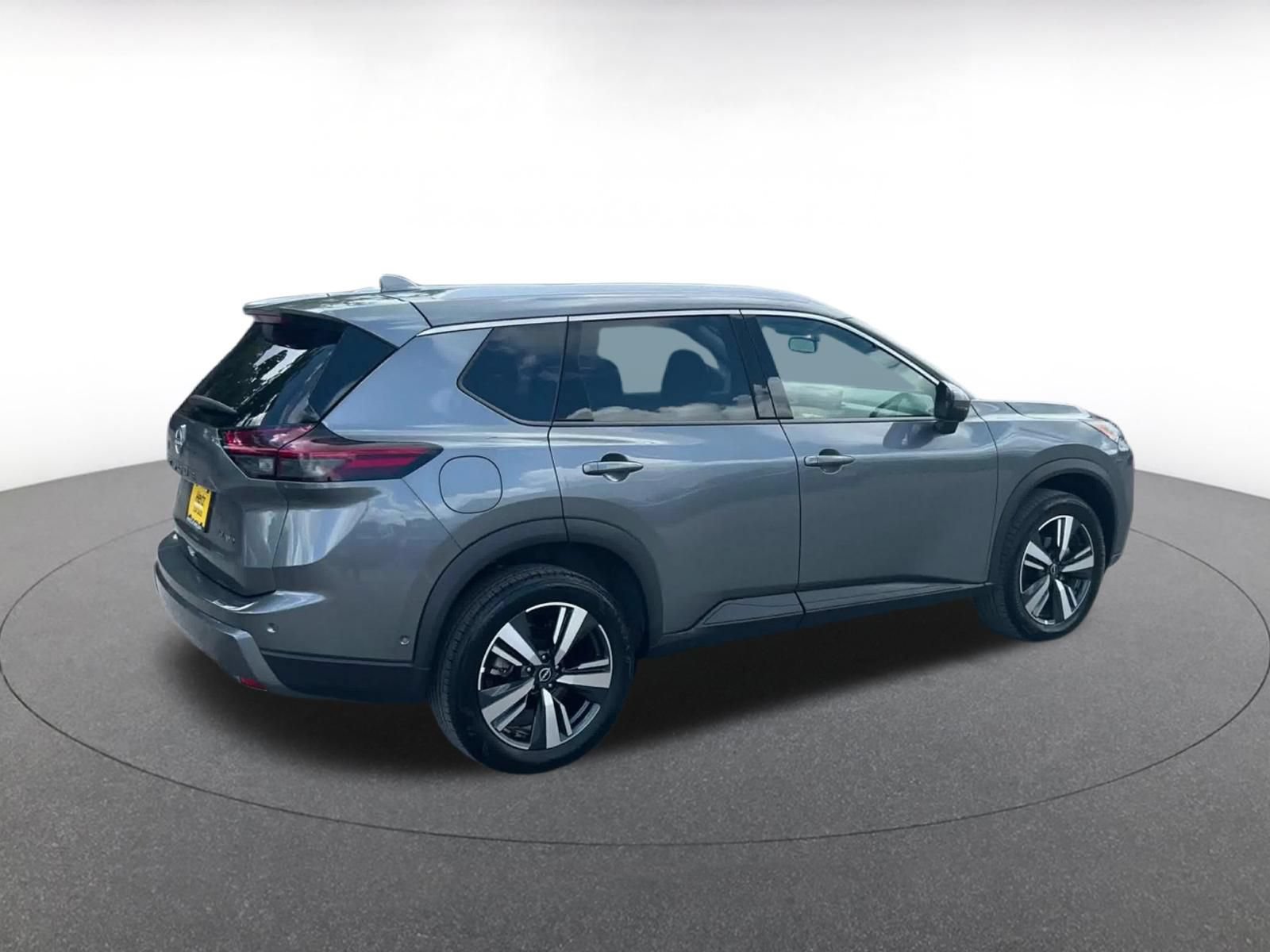 Used 2026 Nissan Rogue SL AWD/4WD image 15