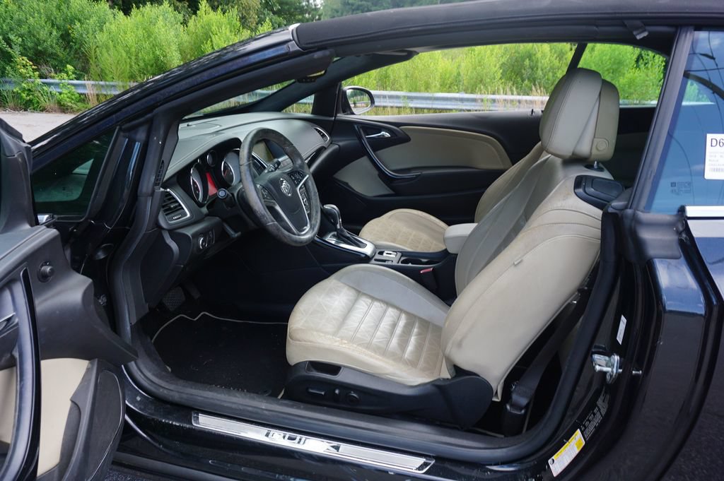 Used 2016 Buick Cascada Premium FWD image 2