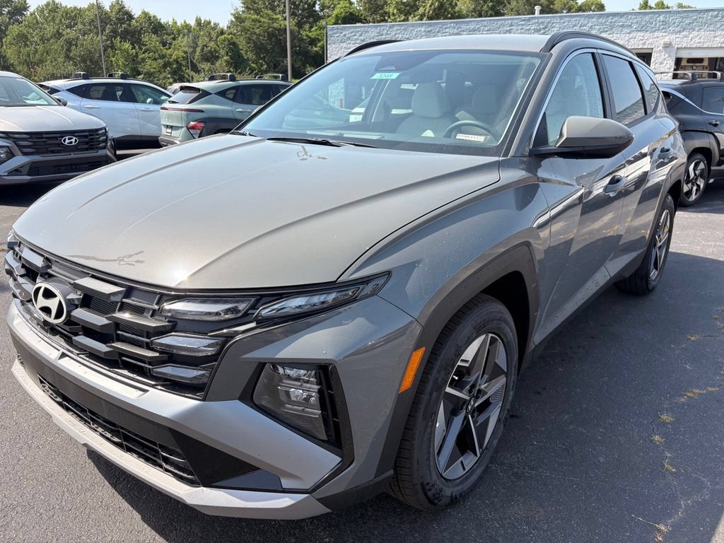 New 2026 Hyundai Tucson SEL FWD image 3