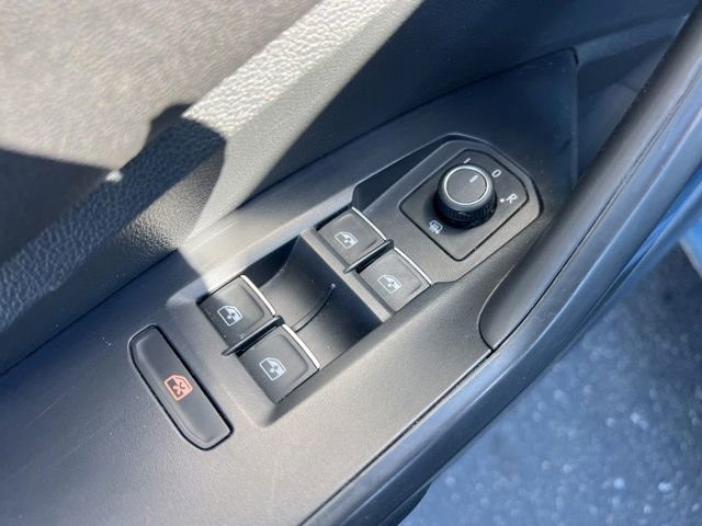 Used 2025 Volkswagen Jetta Sport image 26