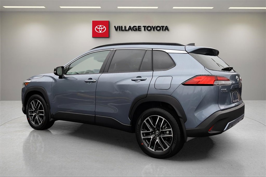 New 2026 Toyota Corolla Cross XLE image 3